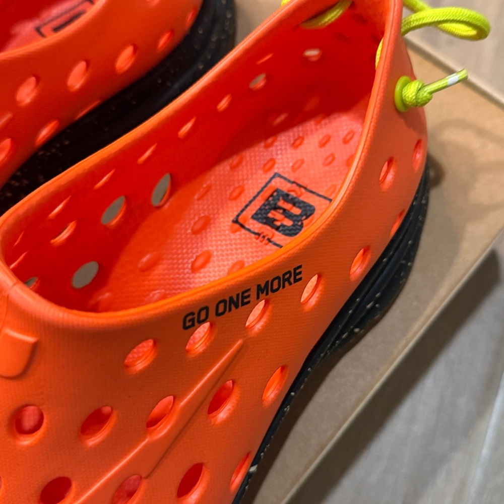 Kane X BPN Recovery Shoes (Deadstock) - Picture 3 of 4